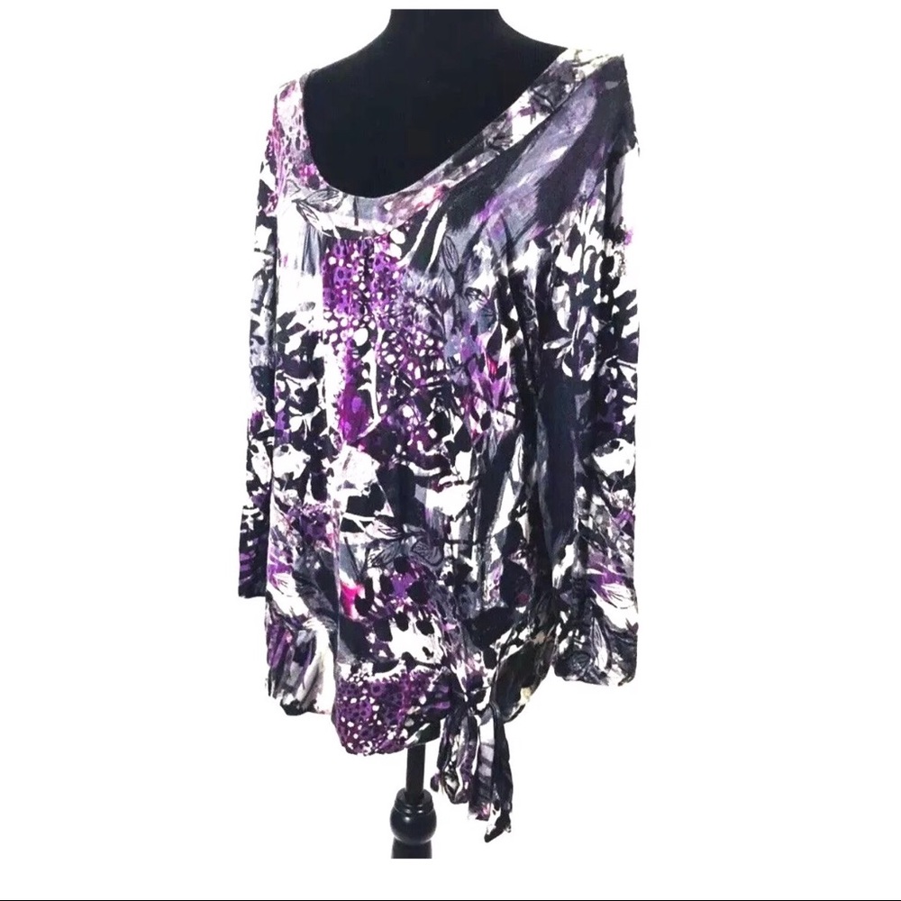 Abstract Design 3/4 Sleeve Tie Detail Waist Top